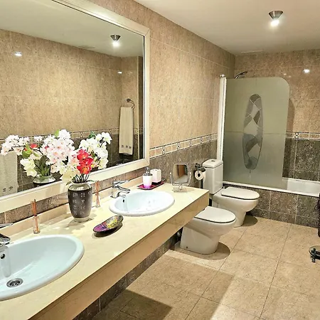 House Tamarit Playa * Tarragona