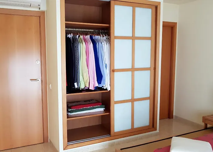 House Tamarit Playa Casa de Férias *