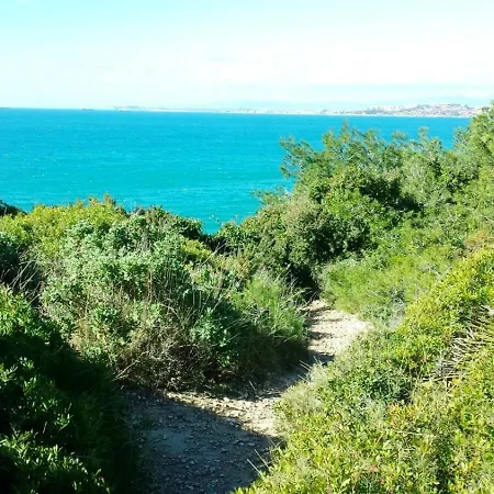House Tamarit Playa * Tarragone